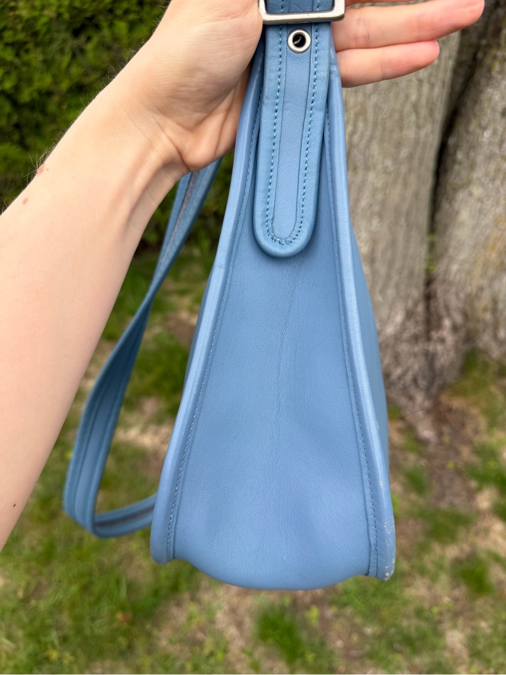 🚨SOLD 🚨VINTAGE COACH BAG - Picture 9 of 16